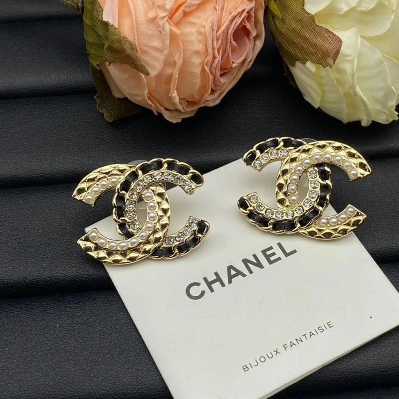 Chanel Earrings Effortless 224245
