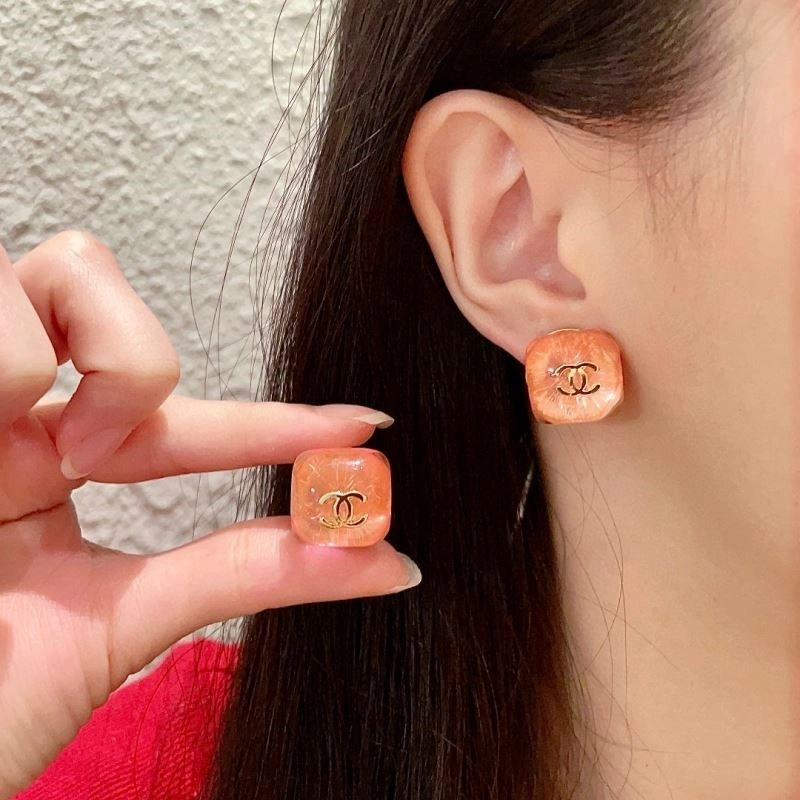 Chanel Earrings Soft 224242