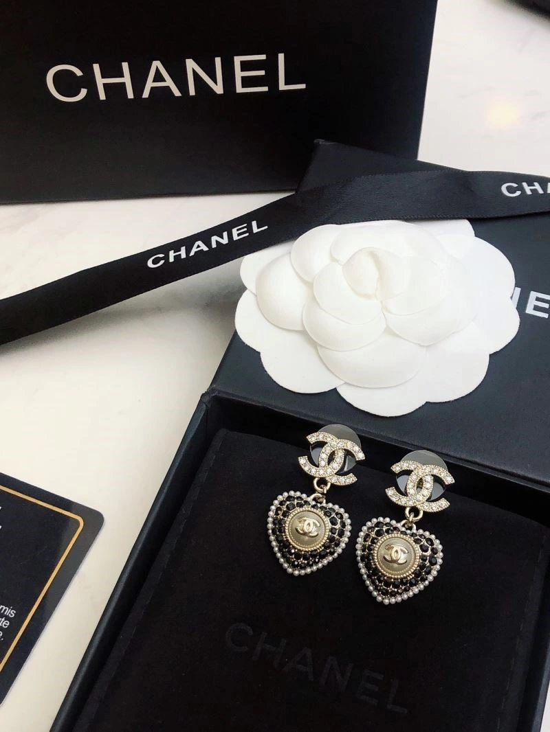 Chanel Earrings Attractive 224225