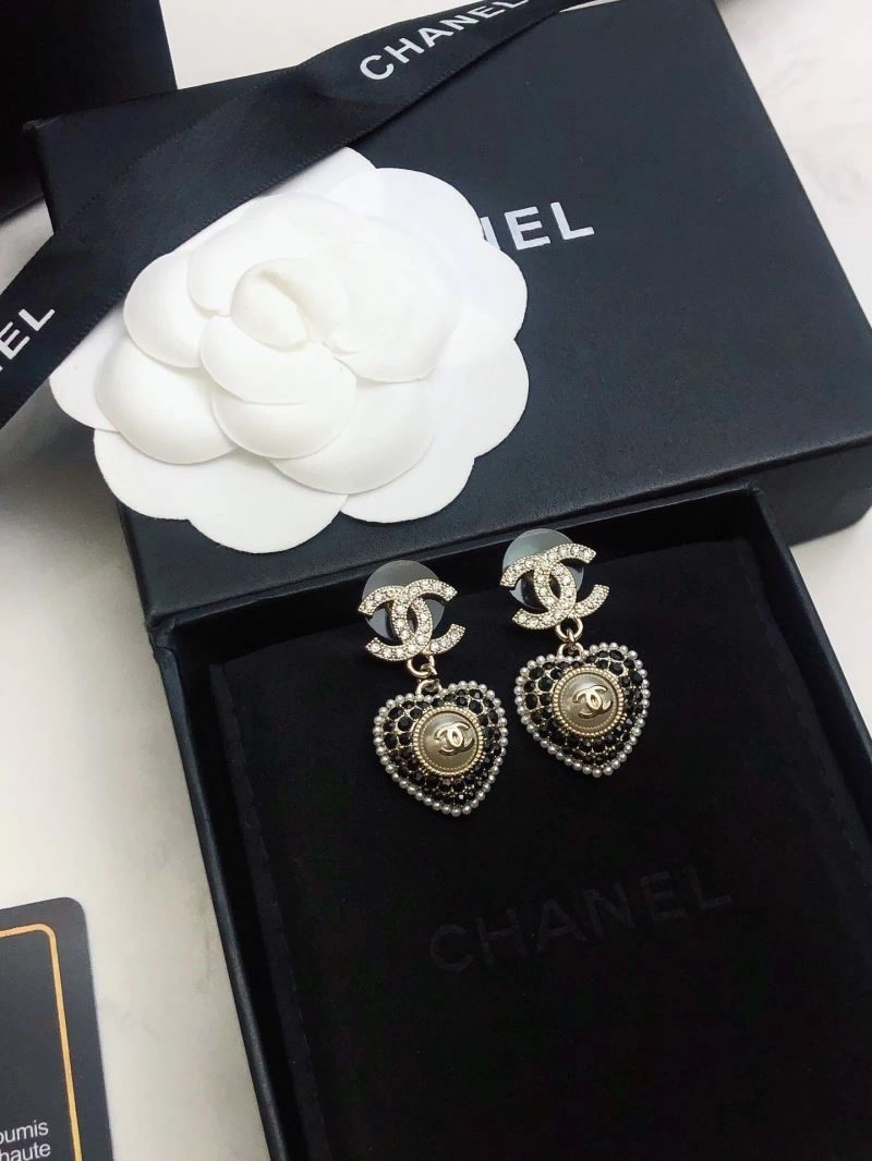 Chanel Earrings Attractive 224225