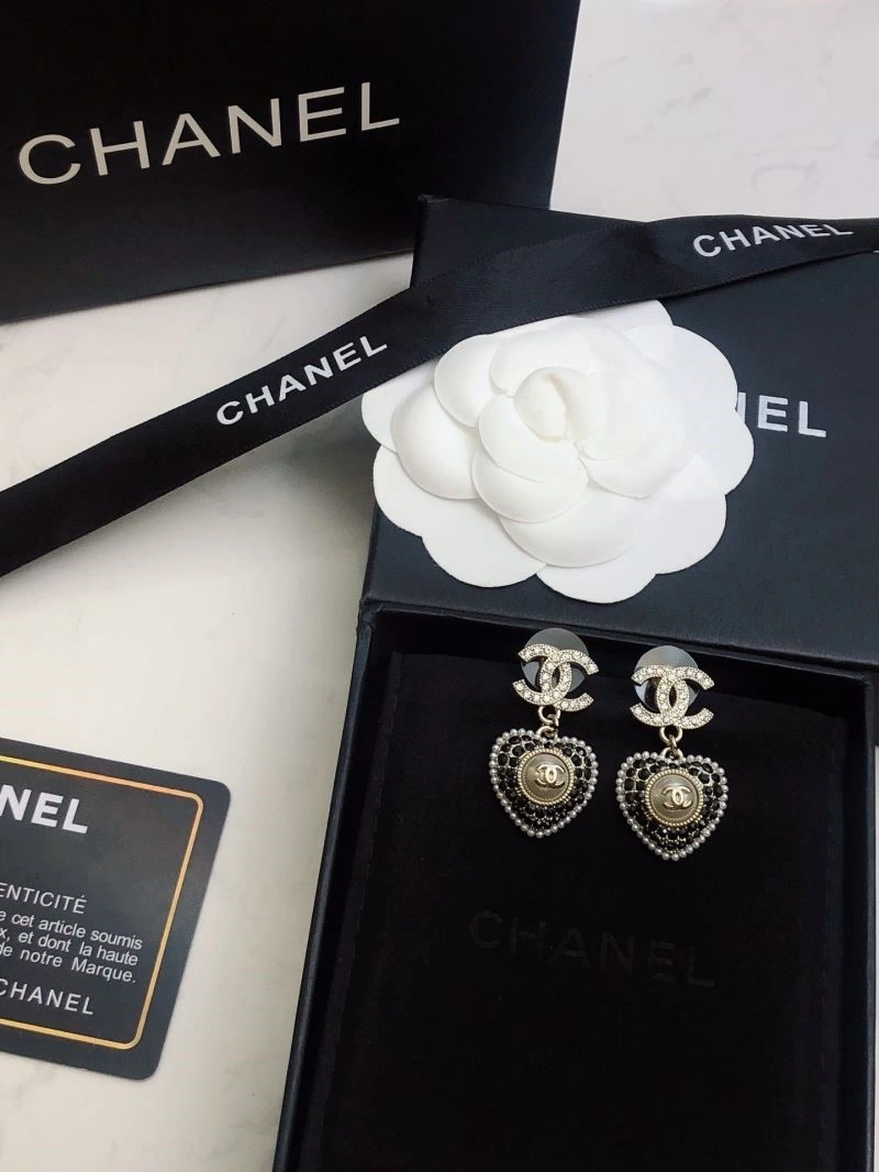 Chanel Earrings Attractive 224225