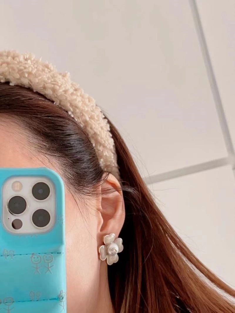 StreetReady Chanel Earrings 224235