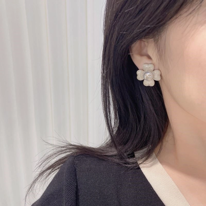 StreetReady Chanel Earrings 224235