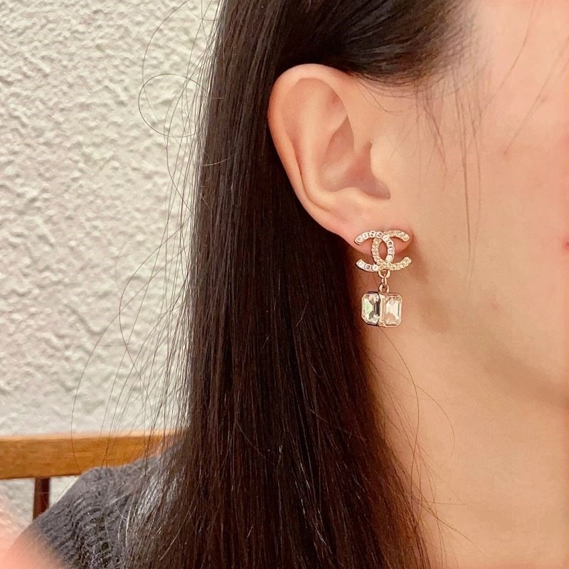 ModernLook Chanel Earrings 224236