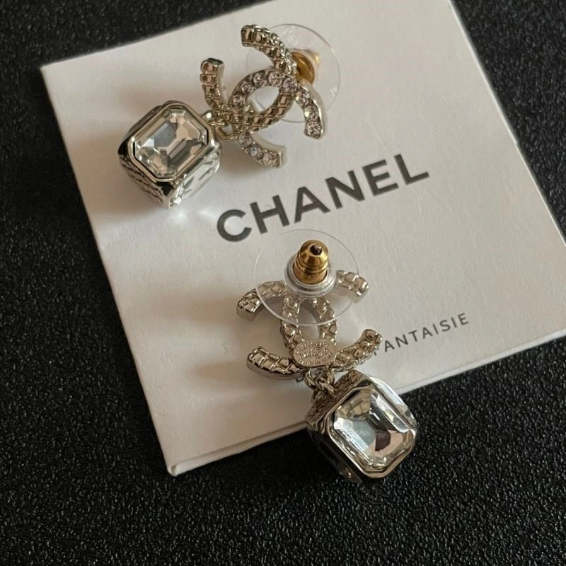 ModernLook Chanel Earrings 224236