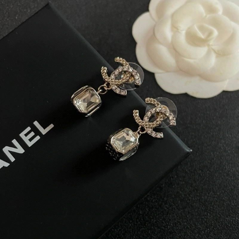 ModernLook Chanel Earrings 224236