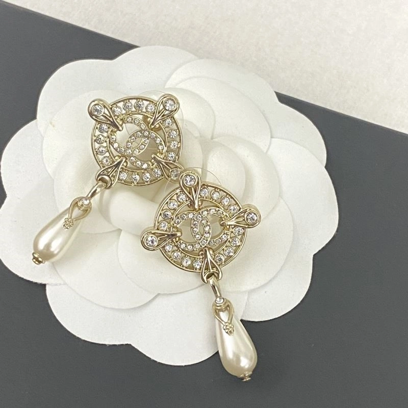Chanel Earrings Sophisticated 224364