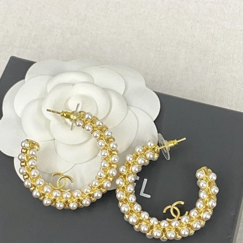 Chanel Earrings Resilient 224221