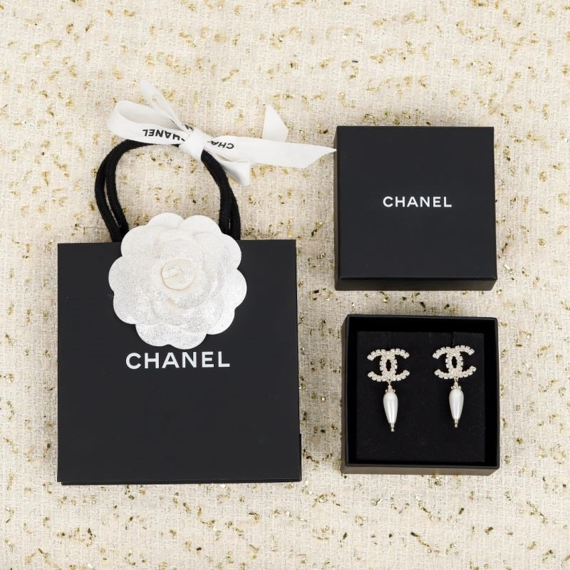 Chanel Earrings TechFriendly 224229