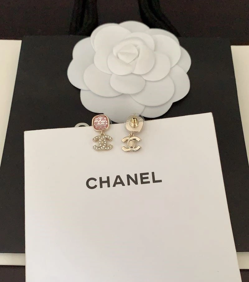 Chanel Earrings Lightweight 224216