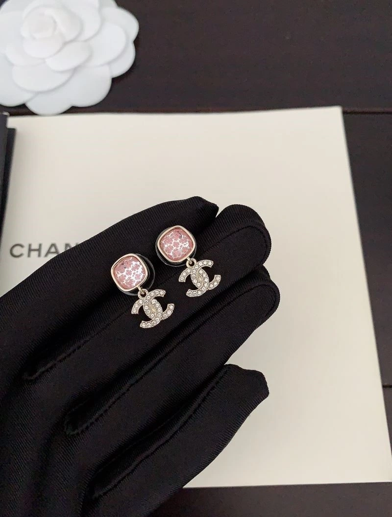 Chanel Earrings Lightweight 224216