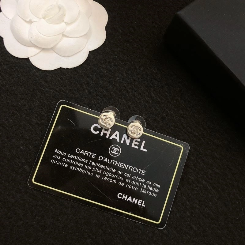 Chanel Earrings Compact 224249