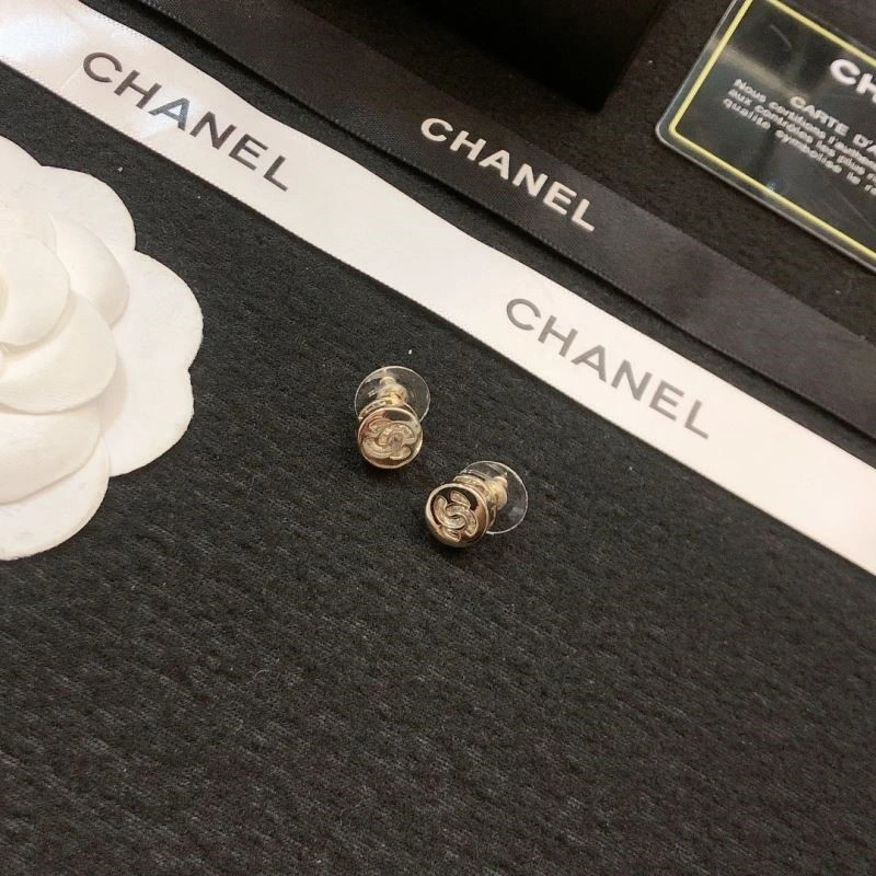 Chanel Earrings Compact 224249