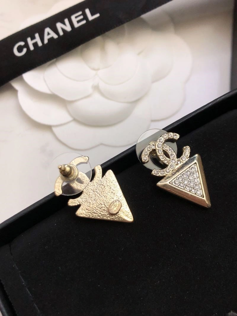 Chanel Earrings Lightweight 224205