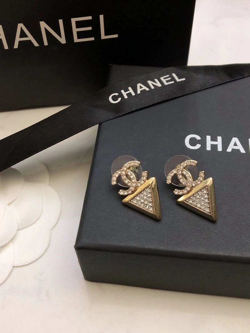Chanel Earrings Lightweight 224205