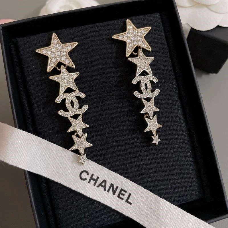 Chanel Earrings Bold 224207