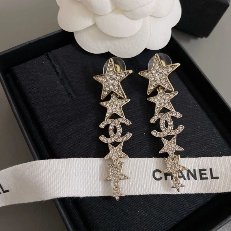 Chanel Earrings Bold 224207