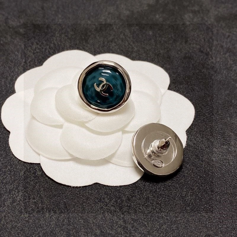 Chic Chanel Earrings 224213