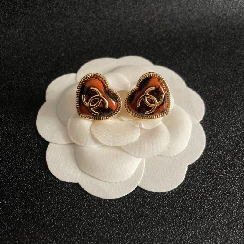 Minimalist Chanel Earrings 224188