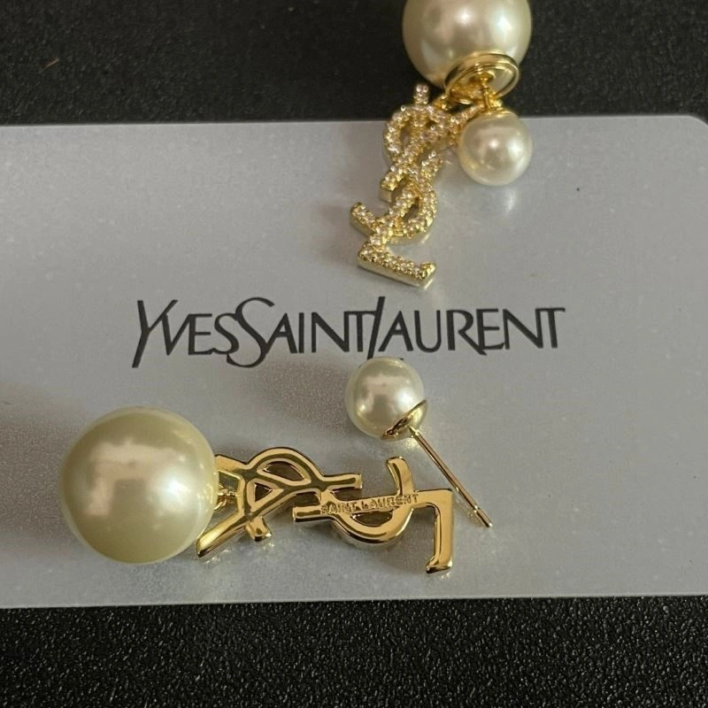 ComfortFit Chanel Earrings 224284