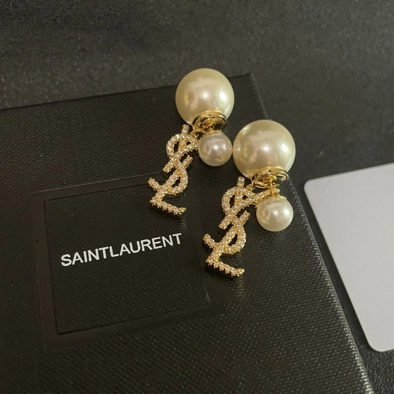 ComfortFit Chanel Earrings 224284