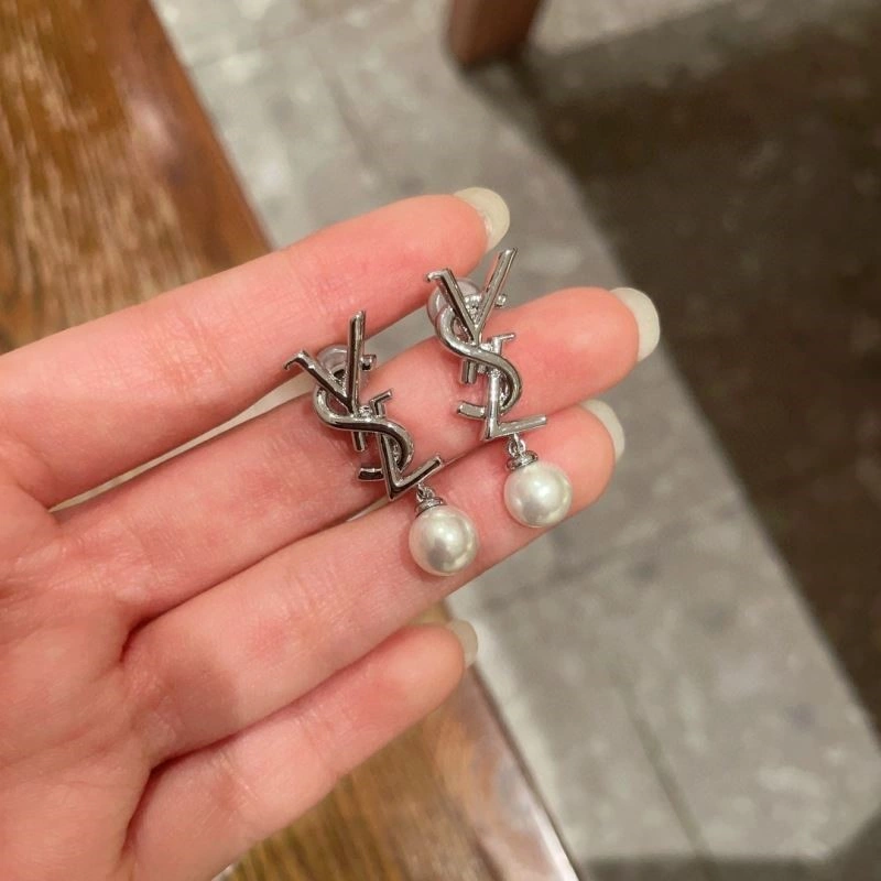 StreetReady Chanel Earrings 224171