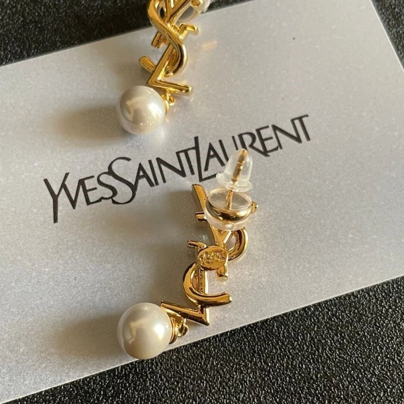 EasyMatch Chanel Earrings 224185