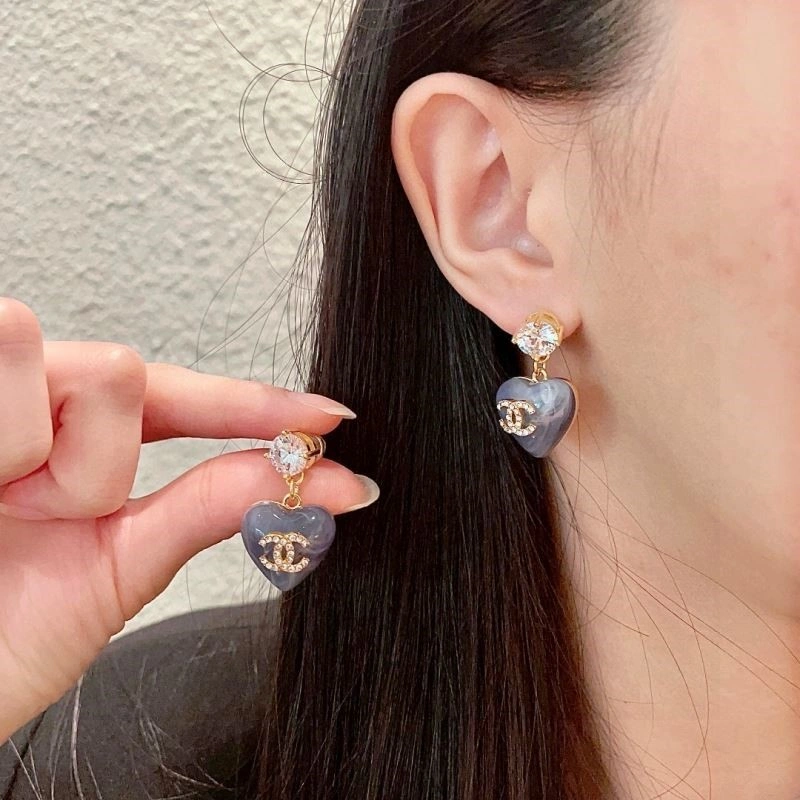 Chanel Earrings Effortless 224181