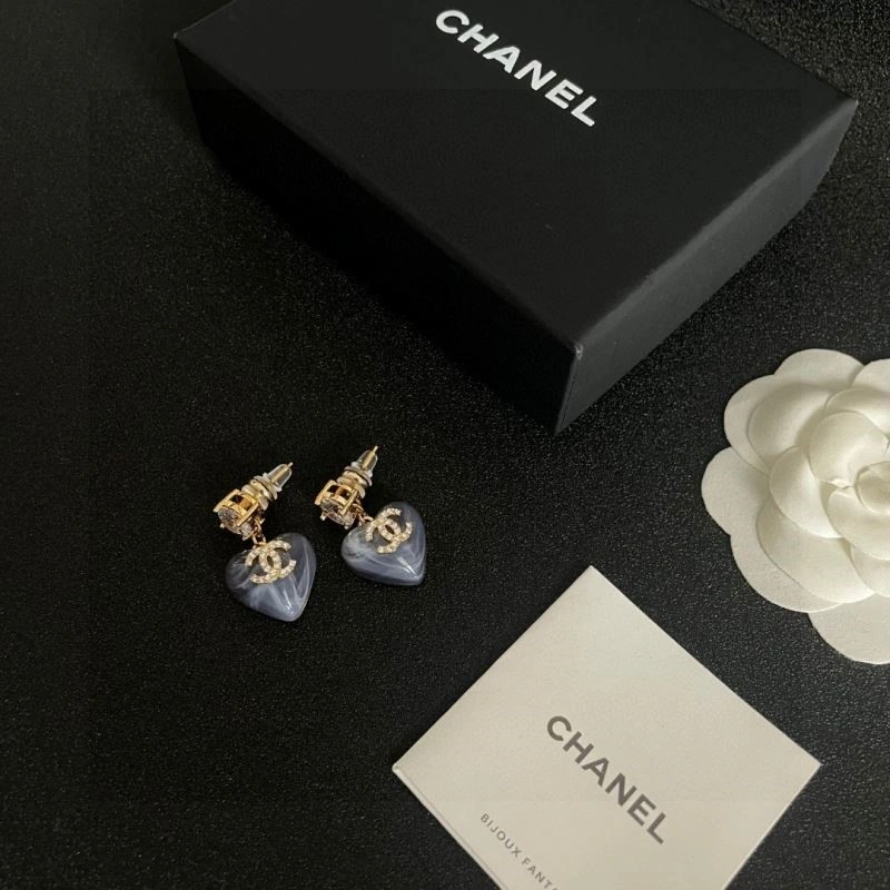 Chanel Earrings Effortless 224181