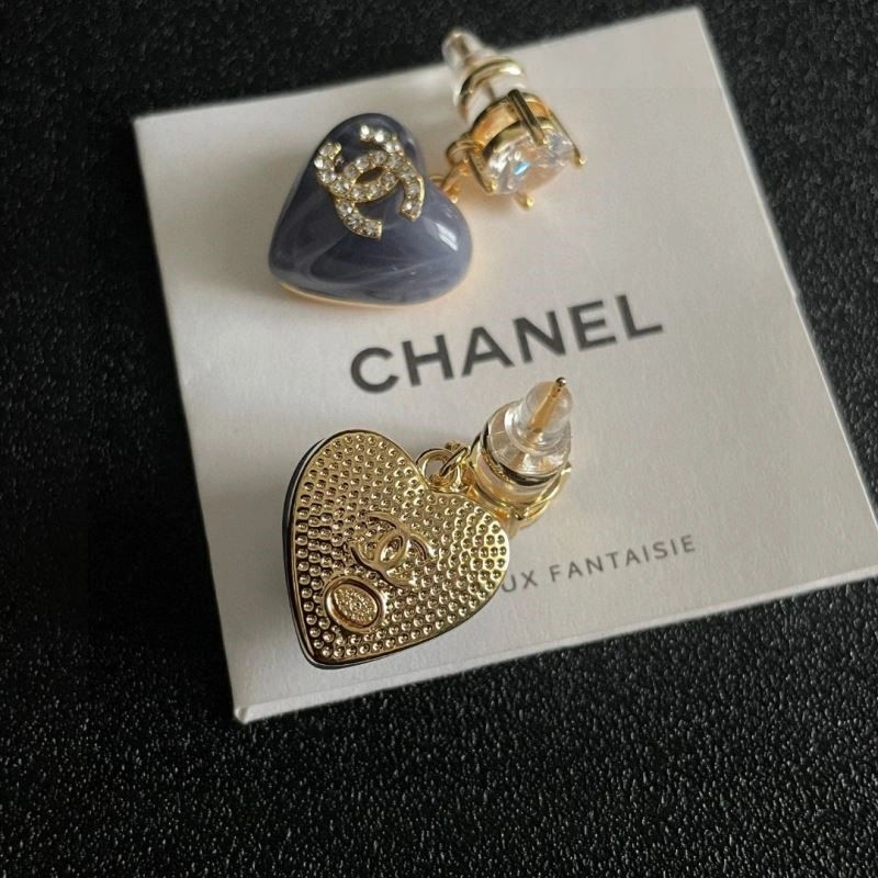 Chanel Earrings Effortless 224181