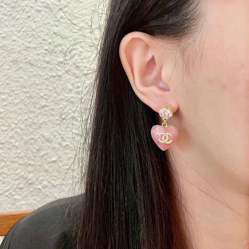Snug Chanel Earrings 224180