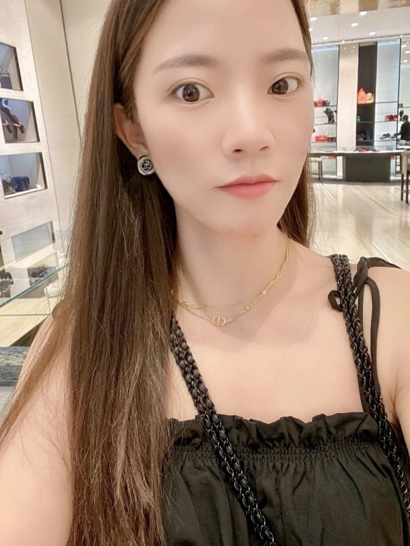Chanel Earrings Trendy 224170