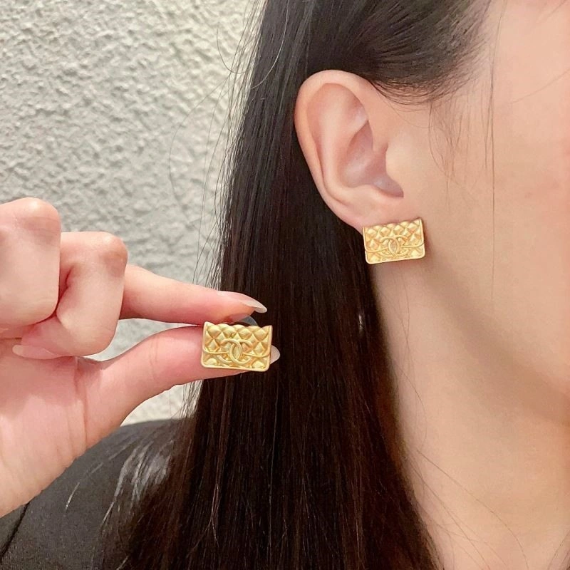 Chanel Earrings GoAnywhere 224175