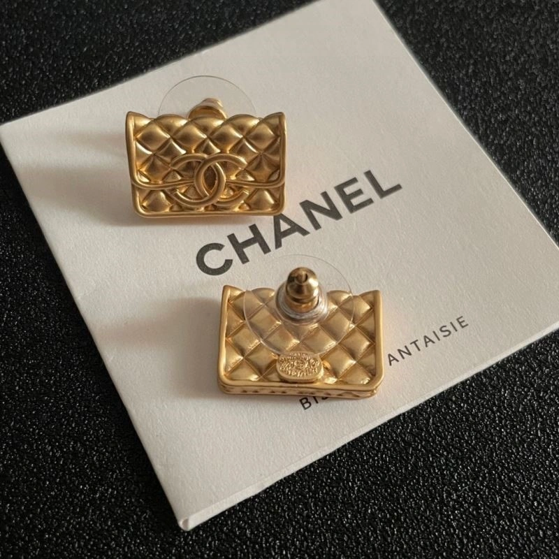 Chanel Earrings GoAnywhere 224175