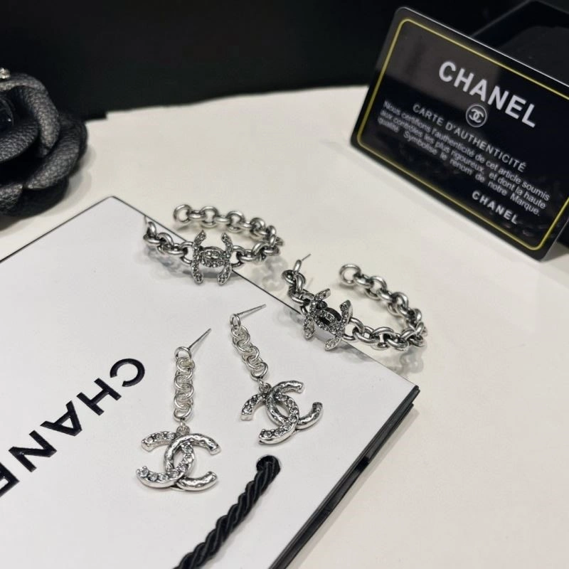 WeatherProof Chanel Earrings 224167