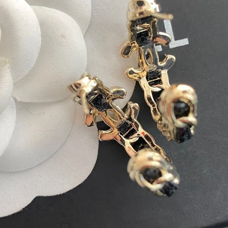 GoAnywhere Chanel Earrings 224215