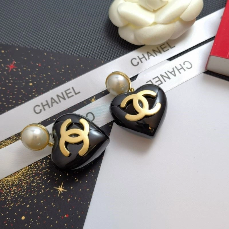 Chanel Earrings Elegant 224184