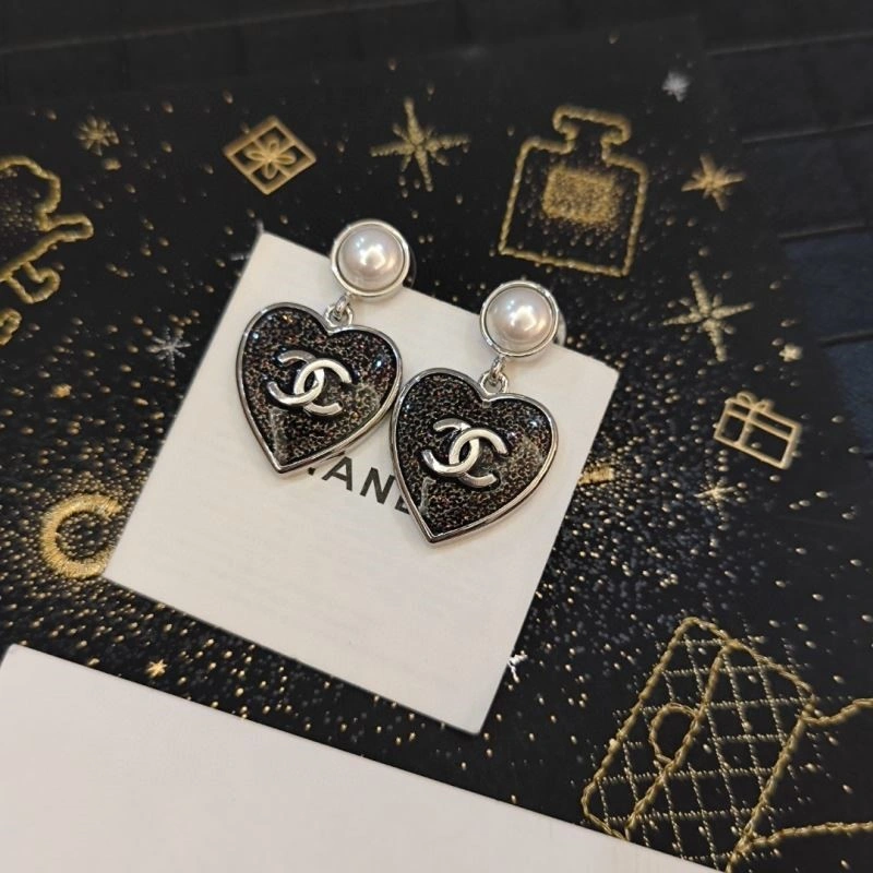 Chanel Earrings Affordable 224210