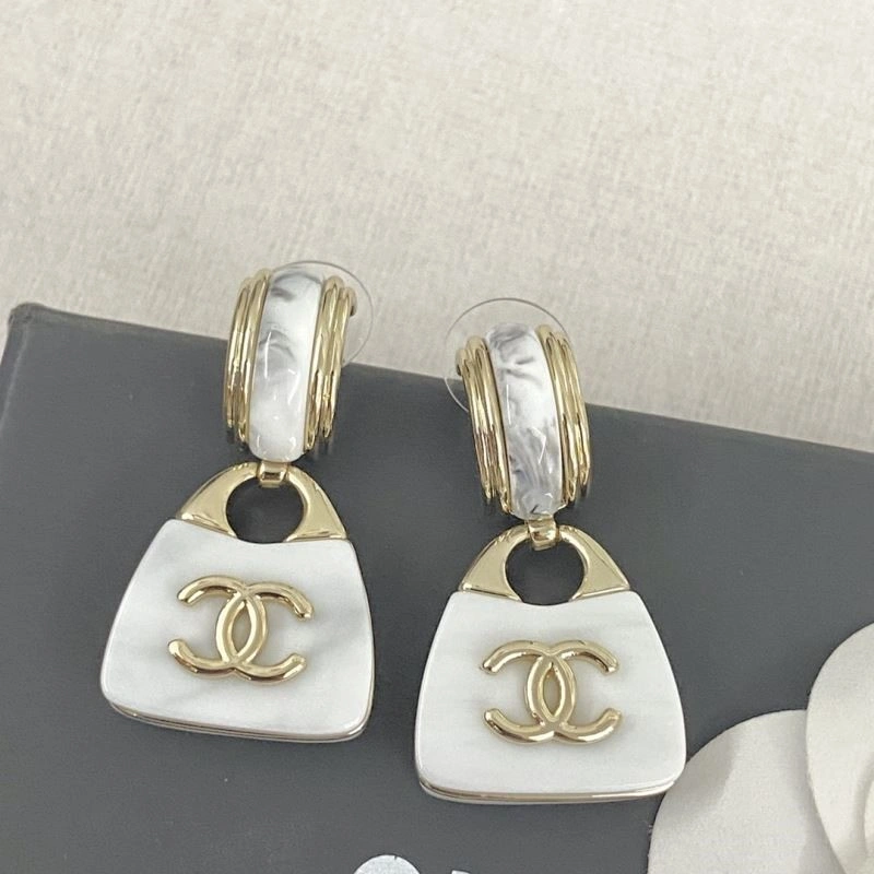 MultiPurpose Chanel Earrings 224196