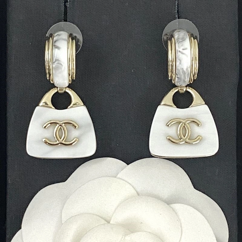 MultiPurpose Chanel Earrings 224196