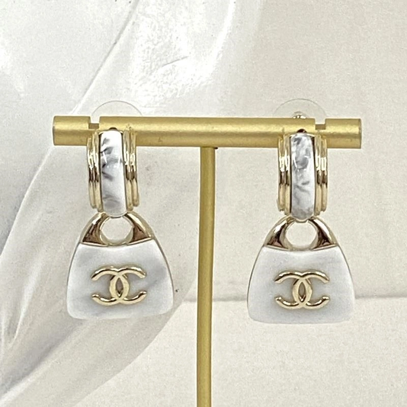 MultiPurpose Chanel Earrings 224196
