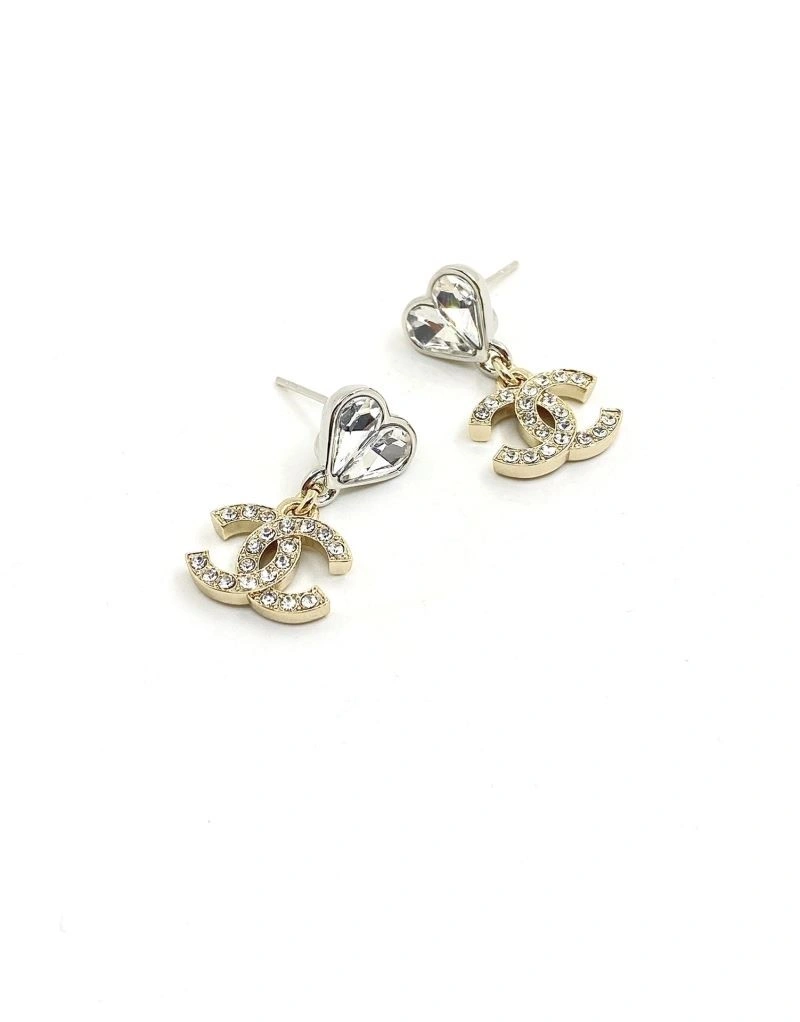 MoistureWicking Chanel Earrings 224158