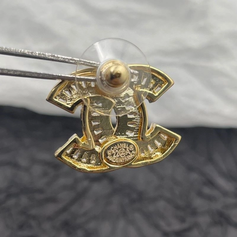Tailored Chanel Earrings 224177