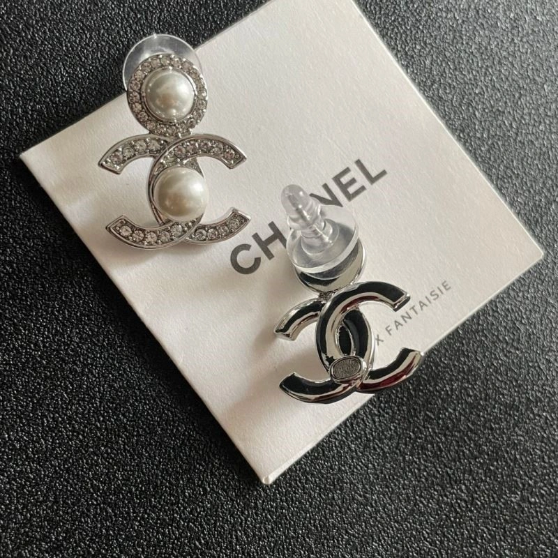 Chanel Earrings DailyWear 224162