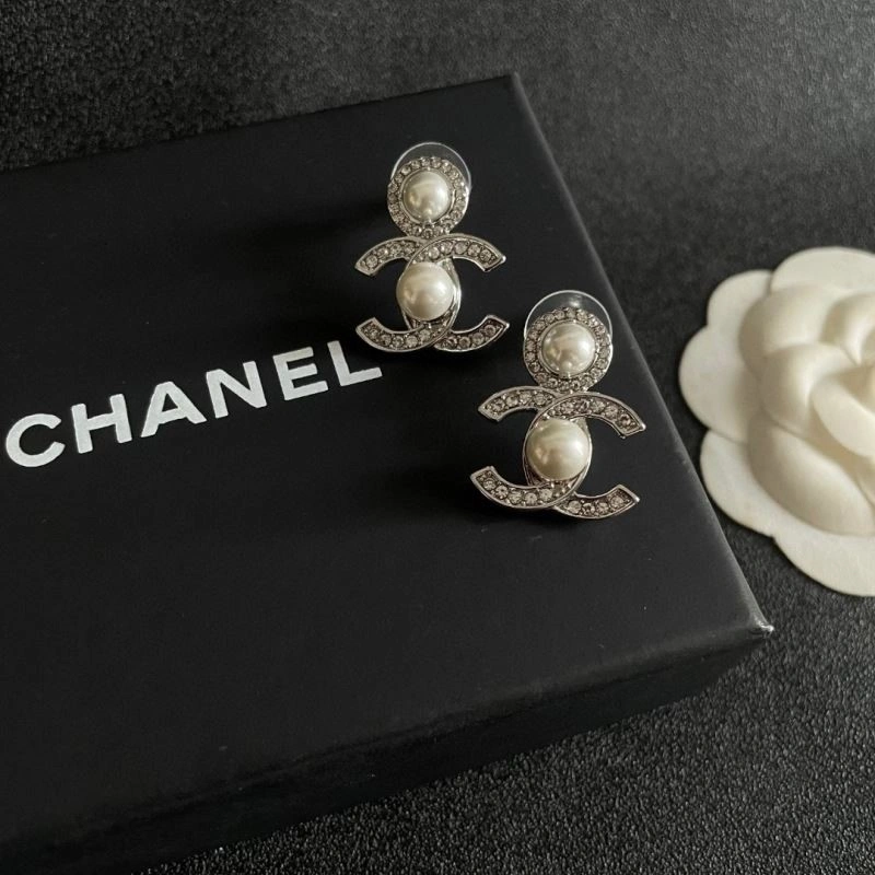 Chanel Earrings DailyWear 224162