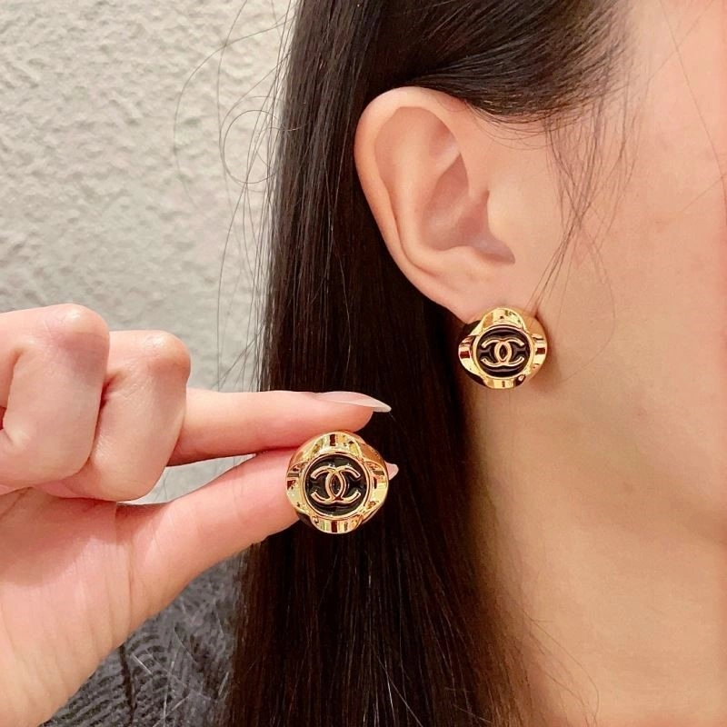 ZeroBulk Chanel Earrings 224150