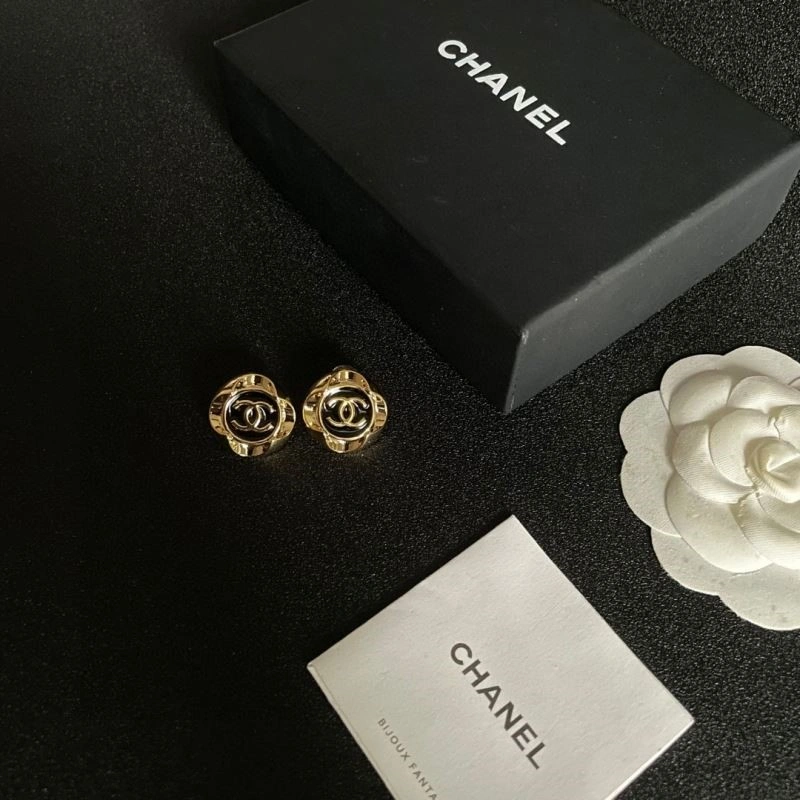 ZeroBulk Chanel Earrings 224150