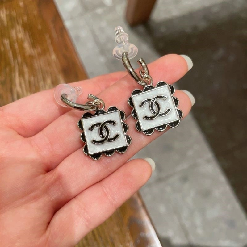 Chanel Earrings NewStyle 224142
