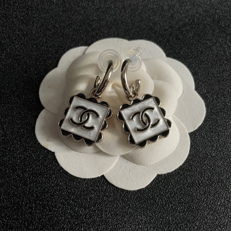 Chanel Earrings NewStyle 224142
