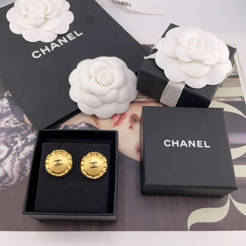 Chanel Earrings Durable 224148